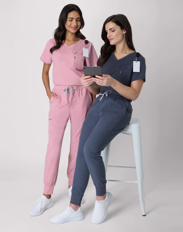 Hanes Premium Scrubs Women's 1-Pocket Scrub Top