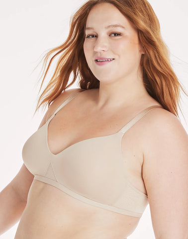 Hanes Oh So Light Women's Wireless T-Shirt Bra, Comfort Flex Fit