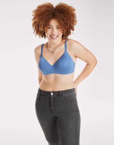 Hanes Women's Concealing Petals Wireless Bra with Convertible Straps