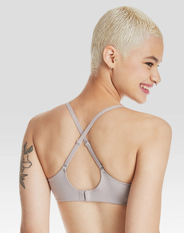 Hanes Women's Concealing Petals Wireless Bra with Convertible Straps