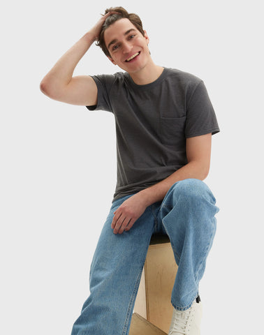 Hanes Beefy-T Unisex Cotton Pocket T-Shirt