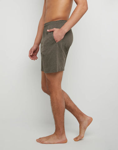 Hanes Essentials Men's Cotton Shorts With Pockets, 7.5