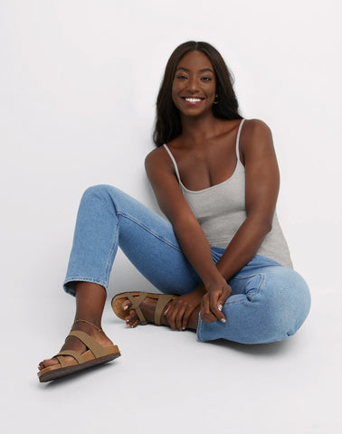 Hanes Women's Stretch Cami with Built-In Shelf Bra