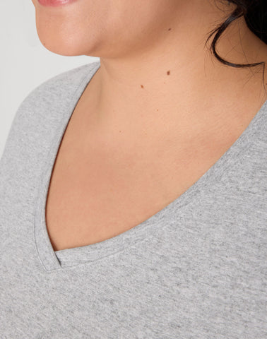 Hanes Just My Size Cotton Jersey Short Sleeve V-Neck T-Shirt (Plus Size)