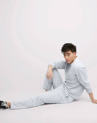 Hanes EcoSmart Unisex Fleece Sweatshirt (Big & Tall Sizes Available)