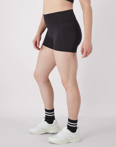 Hanes Moves Women's Leak Protection Bike Shorts, 3