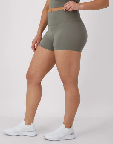 Hanes Moves Women's Leak Protection Bike Shorts, 3