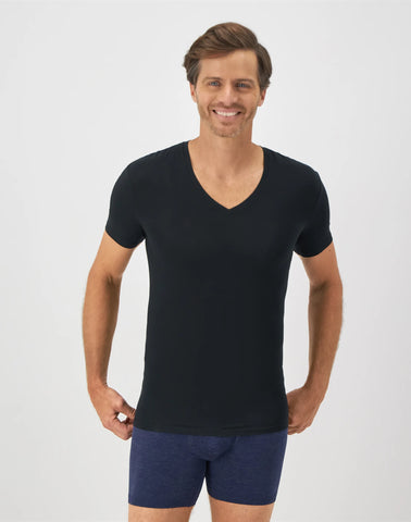 Hanes Perfect Flex Men's Tee, Black V-Neck Undershirt, 1-Pack